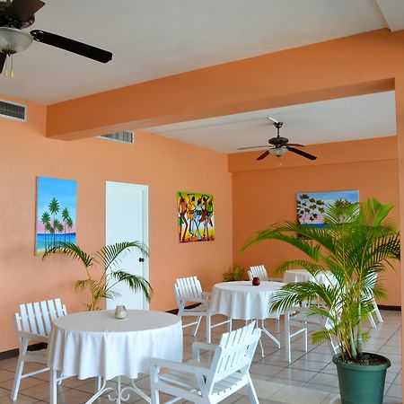 Kaz Kreol Beach Hotel Ocho Rios Exterior photo
