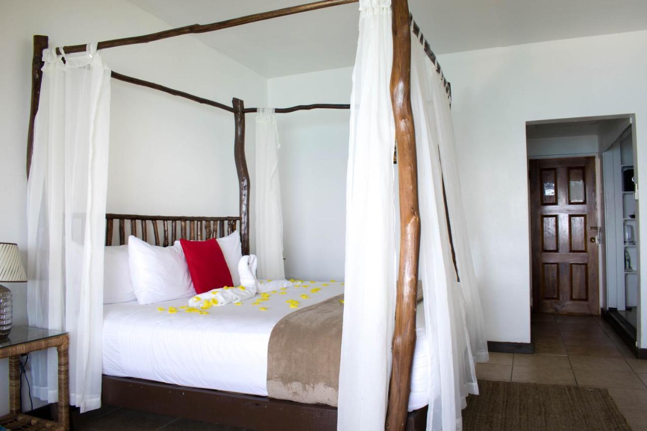 Kaz Kreol Beach Hotel Ocho Rios Exterior photo