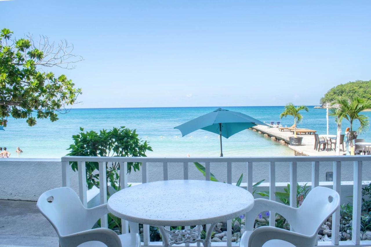 Kaz Kreol Beach Hotel Ocho Rios Exterior photo